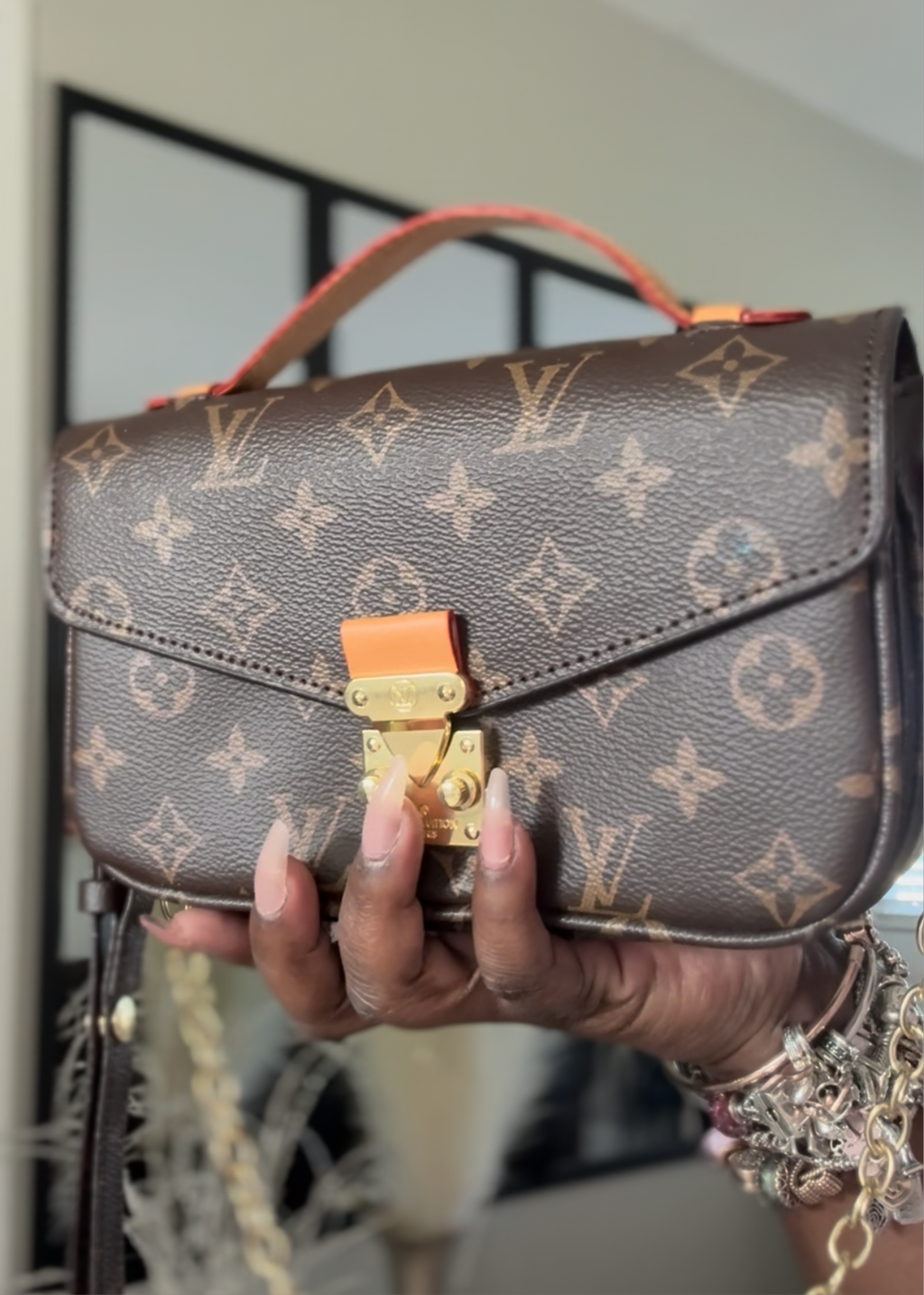 Pochette Métis East West